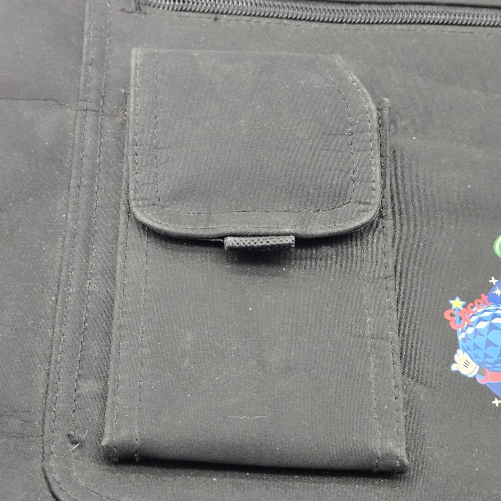 Disney Multi Pocket 15" x 13" Drawstring, Rugged Material, Lightweight, Backpack - Picture 6 of 10